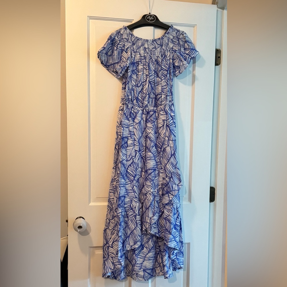 Vineyard Vines Blue and White Leaf Maxi Dress